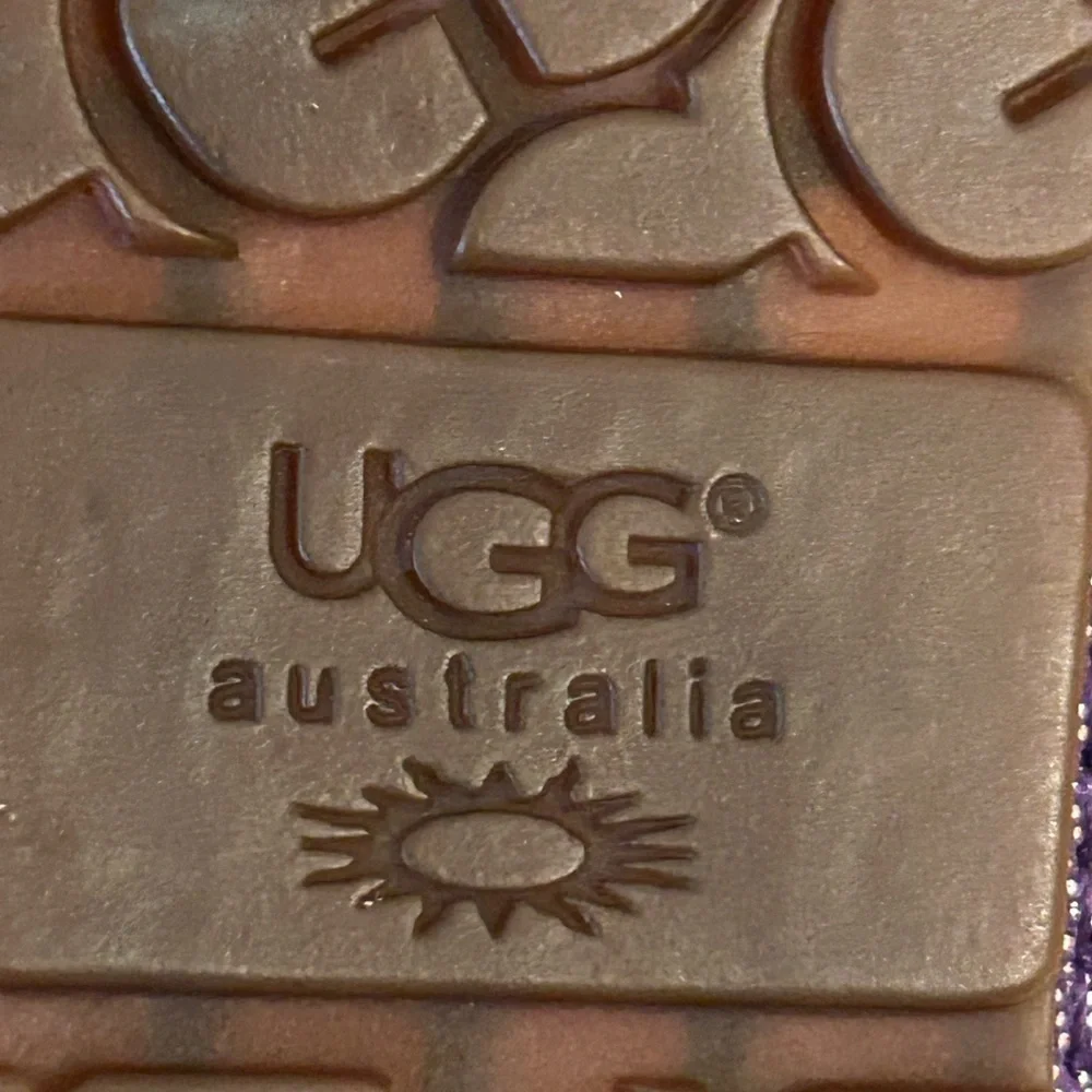 Ugg Australia Annmarie purple glitter bow sheepskin slippers/ moccasins